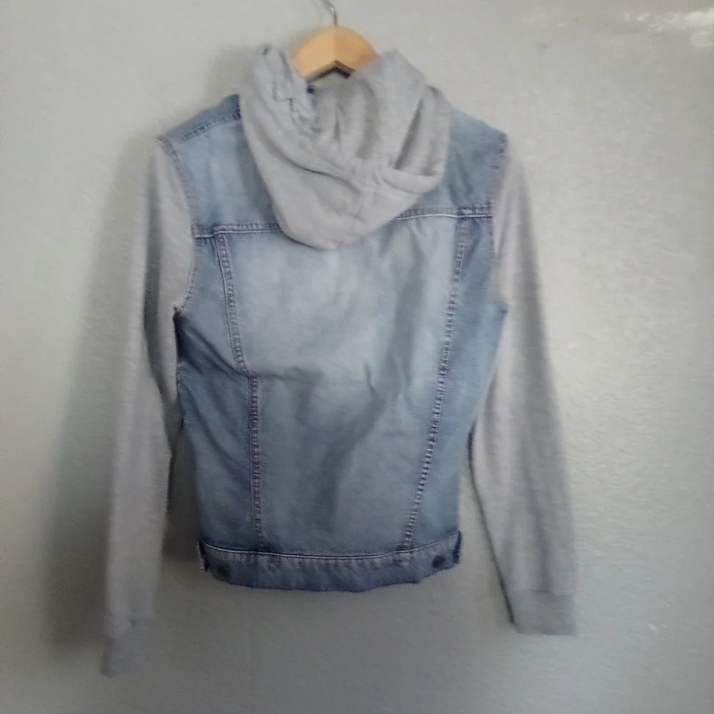 Divided Jacket Size Small ( Box Al ) - image 2